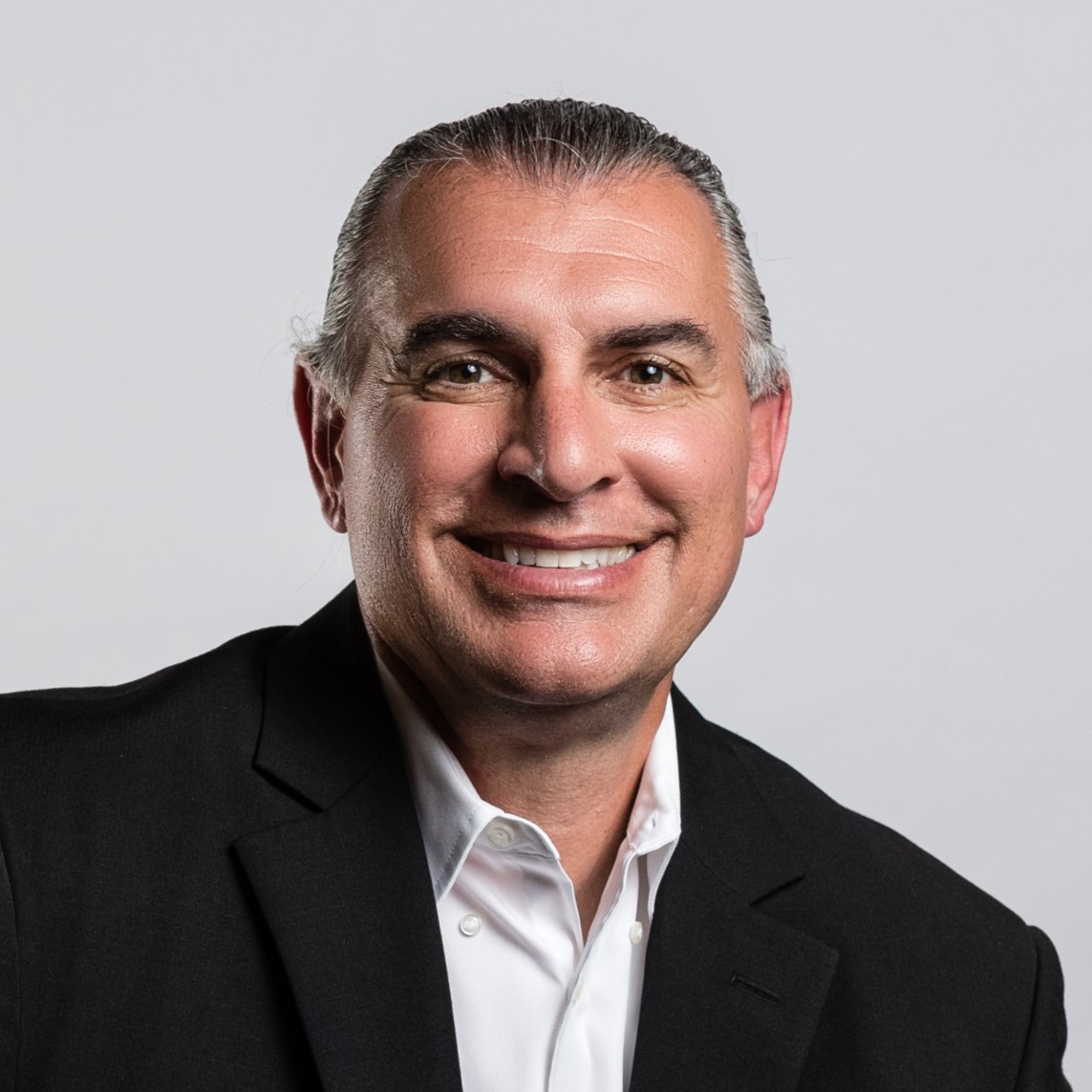 Gary Goldberg, luxury real estate agent in Santa Barbara, California