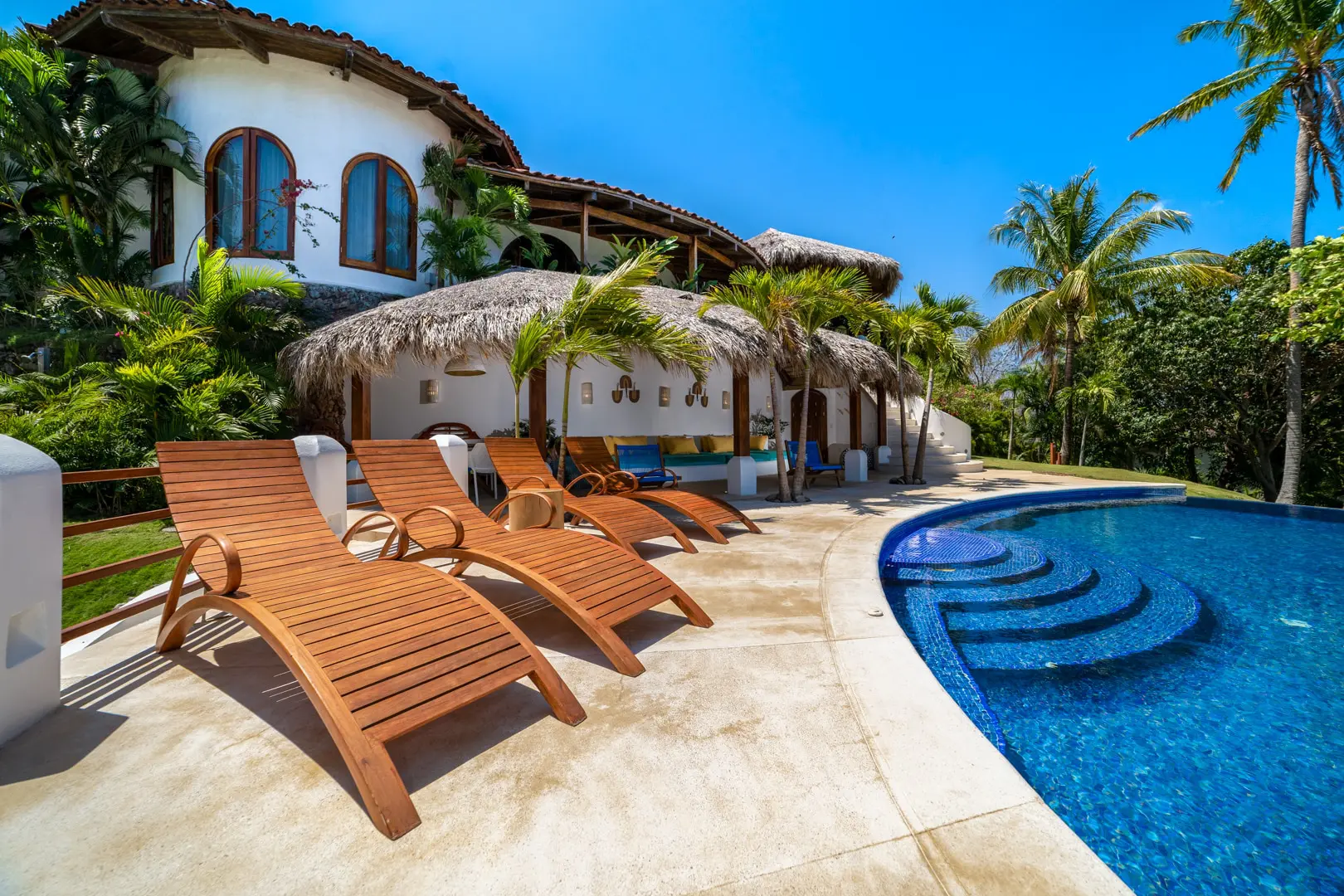 Robert F. Davey Presents Casa del Escalera, Playa Flamingo, Guanacaste, Costa Rica