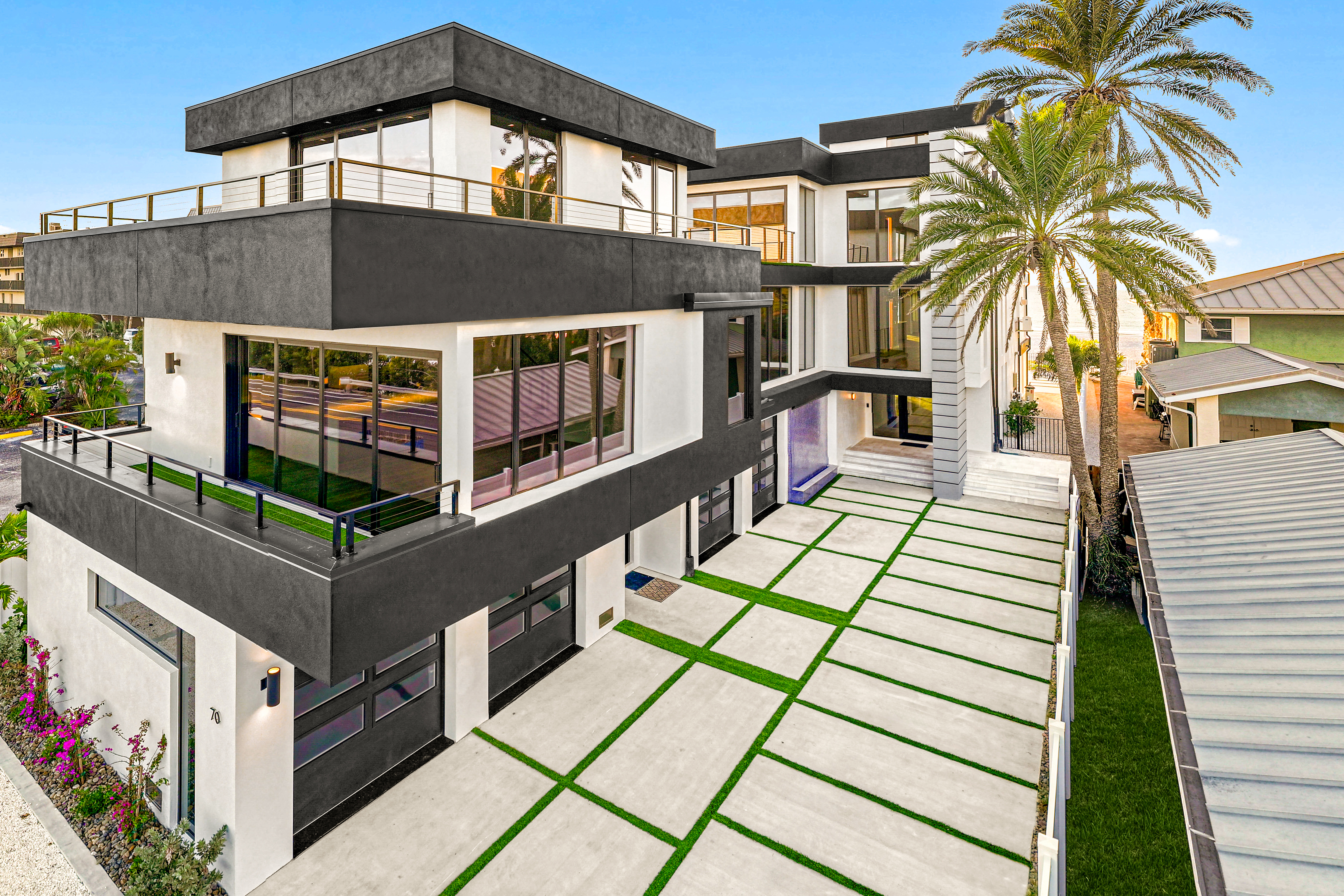 Jennifer Zales Presents A Modern Beachfront Luxury Estate In Indian Rocks Beach