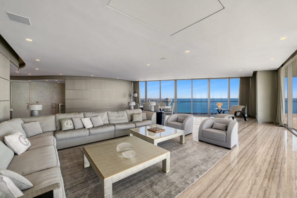 Melissa Barragan Presents An Exceptional 4-Bedroom Sky Residence In Sunny Isles Beach