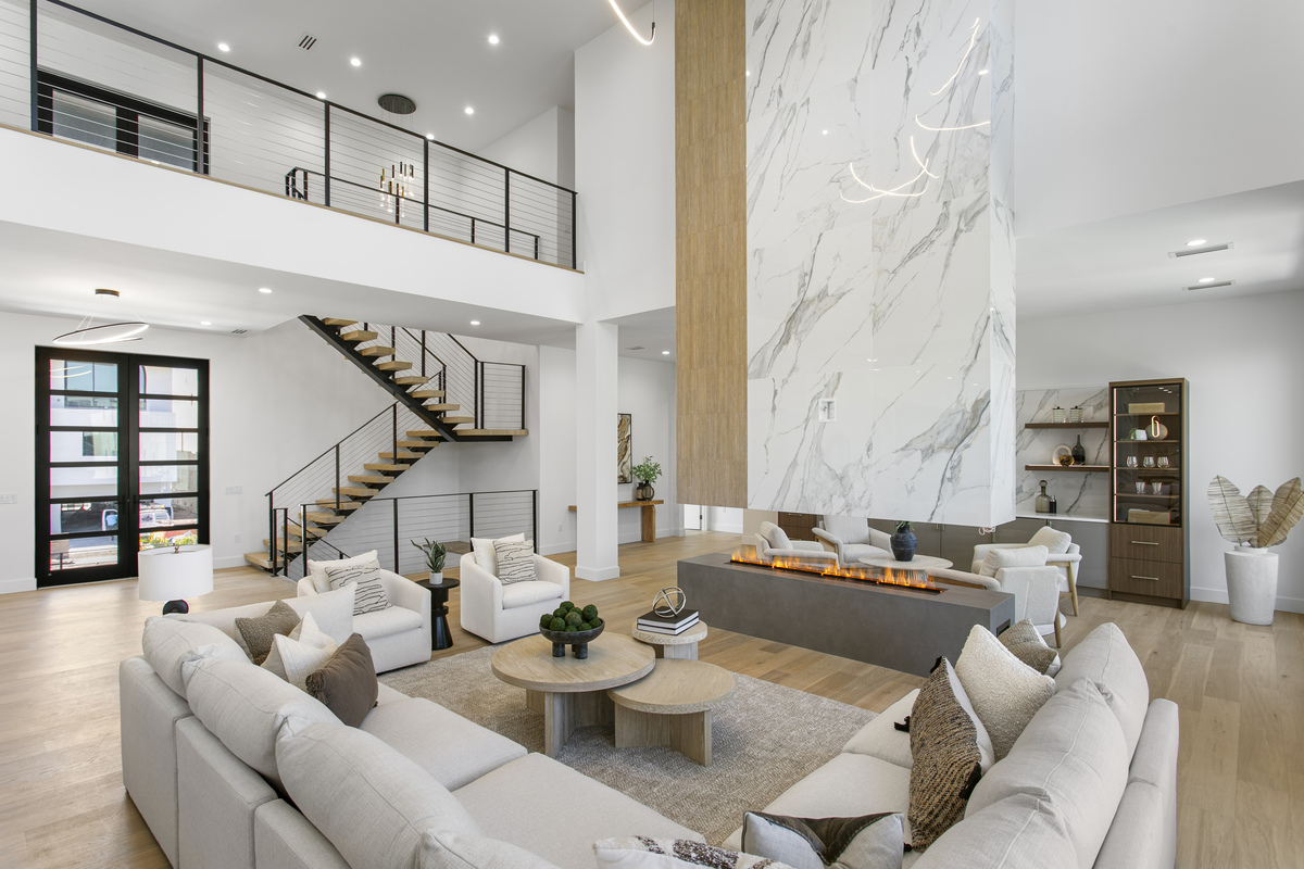 Jennifer Zales Presents A Modern Waterfront Home In Tampa