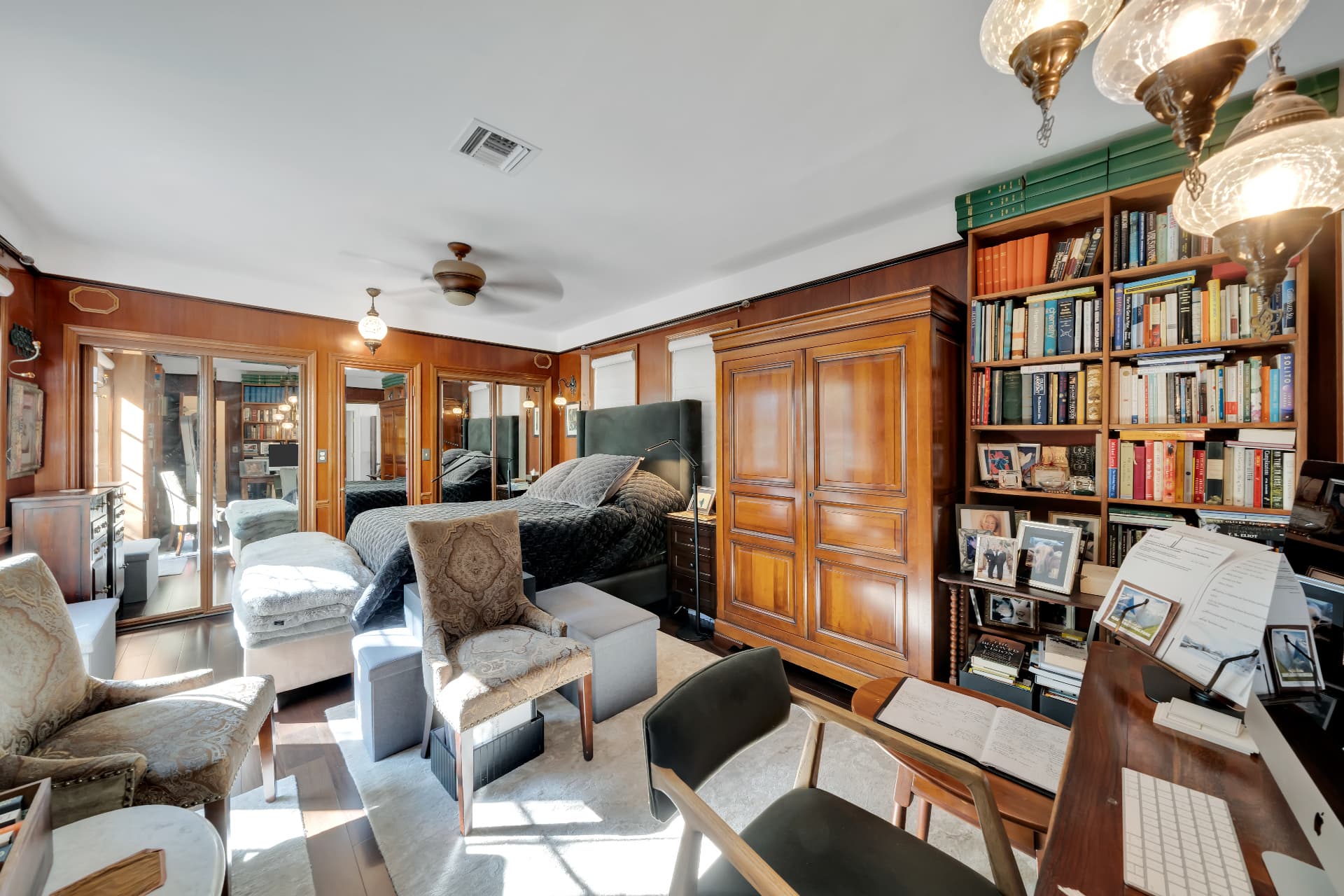 Bedroom suite with built-in library shelving