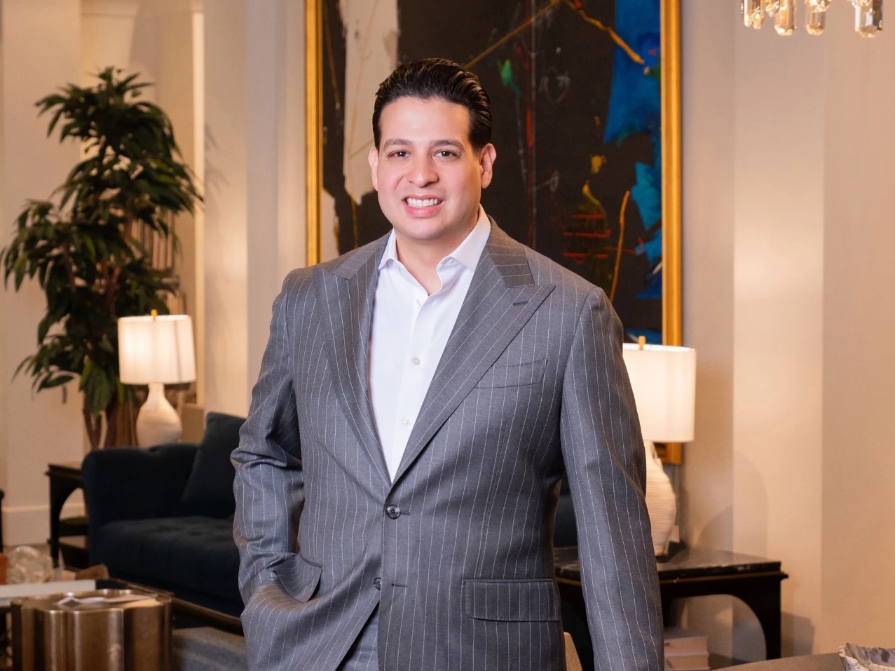 Rafael Murillo: Chicago's Top Luxury Real Estate Agent and Expert in Downtown's Most Iconic Buildings